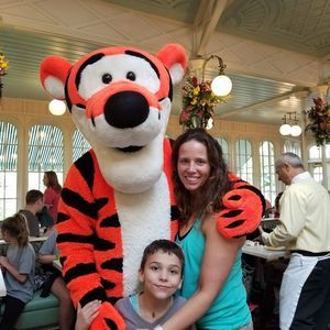 Meet your Posher, Amy